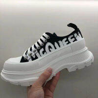 ALEXANDERˉMC QUEENˉgraffiti canvas shoes womens 2023 early spring thick-soled heightened white shoes casual couple outdoor shoes