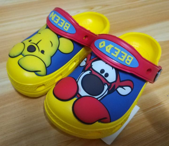 ready-stock-2023crocs-cartoon-sandals-childrens-lego-hole-shoes