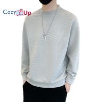 Cozy Up เสื้อแขนยาวผู้ชาย Slim Fit รอบคอสีทึบ Casual Polyester