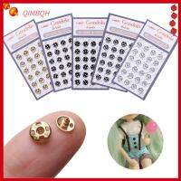 QIMBQH 10/24pcs 5mm หัตถกรรม ตุ๊กตาจิ๋ว Snap ที่มองไม่เห็น เสื้อผ้าตุ๊กตา DIY หัวเข็มขัดเย็บเสื้อผ้า ปุ่มมินิ หัวเข็มขัดโลหะ