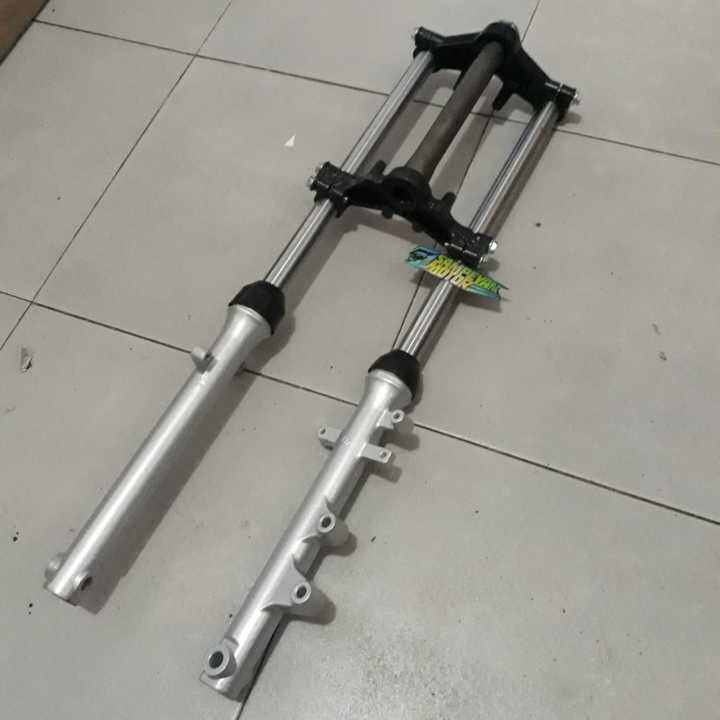 Shock Sok Skok Depan Assy Suzuki Satria 150 FU Lama Old Thailand Engkel ...