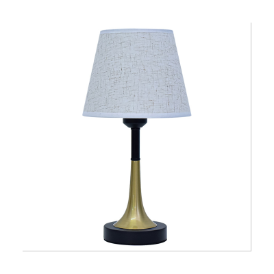 European Table Lamp Retro Table Lamp Bedroom American Fabric Table Lamp Wedding Room Living Room Dimming Antique Bedside Table Lamp