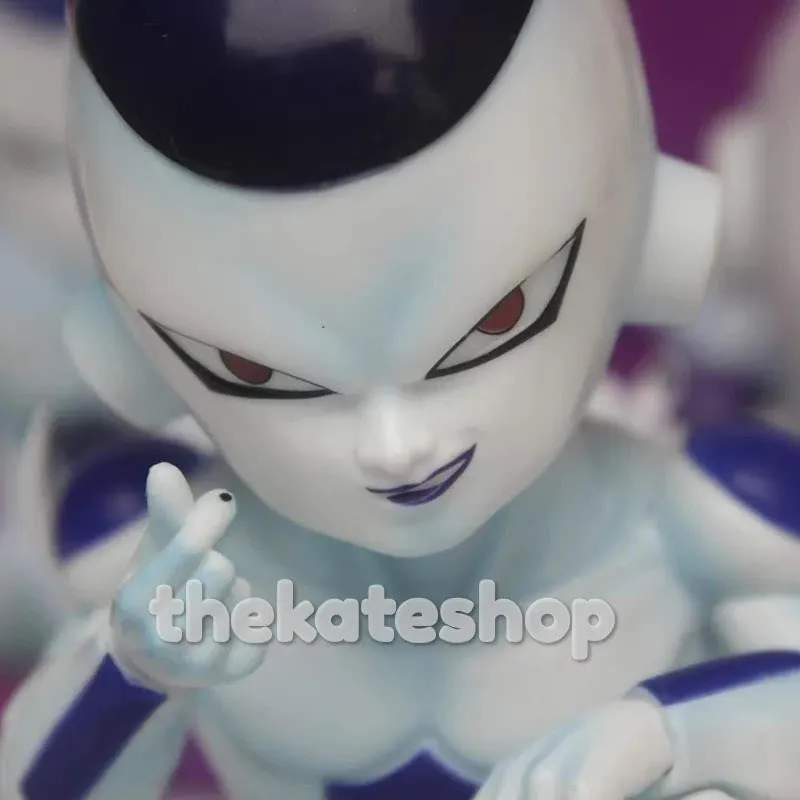 Action Figure Majin Boo e Freeza - Artigos infantis - Farolândia