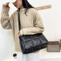 2021 Winter Fluffy Ladies Shoulder Bag Quilted Plaid Luxury Designer Handbag Minimalist Female Flap Crossbody Bags