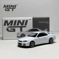 MINIGT 1:64 Skyline GT-R (R34) V-Spec N1 White Alloy Car Model MGT 397 RHD