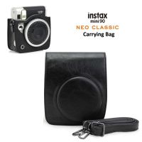 Fujifilm Instax Mini 90 Neo Classic กระเป๋าสีดำ + สายคล้องไหล่