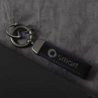 For smart fortwo forfour 453 451 450 smart logo Car Accessories Fashion Leather Keychain custom gift Key Rings with blue Electrical Connectors