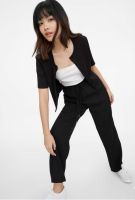 เสื้อครอป Pomelo (สีดำ) /  crop top (Pomelo + Pantone Sustainable Short Sleeve Cardigan)
