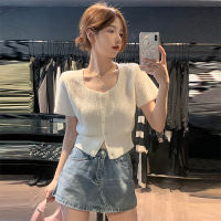 White Square-Cut Collar Short-Sleeved Knitted Cardigan Womens Summer 2023 New Design Sense Short Waist-Tight Chic Top Thin