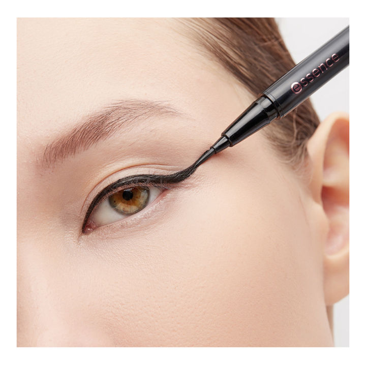 essence-easy-brush-liner-01-เอสเซนส์อีซี่บรัชไลเนอร์01-0-7-ml