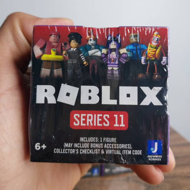 Roblox Toy Box: Trải nghiệm cảm giác chơi game thực tế với Roblox Toy Box. Bộ sưu tập đồ chơi Roblox này với sự đa dạng và phong phú sẽ khiến các fan của Roblox thật sự bất ngờ và hào hứng. Hãy đến với Roblox Toy Box và tìm cho mình những sản phẩm ưng ý nhất.