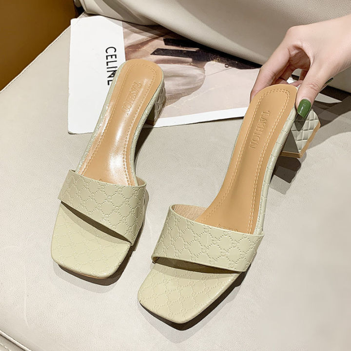 starlight-angela-free-shipping-ส่งฟรี-รองเท้าส้นหนาของผู้หญิงรองเท้าใหม่ฤดูร้อน2023เกาหลีเรียบง่ายและทันสมัย