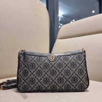 กระเป๋าสะพายไหล่ TORY BURCH T MONOGRAM JACQUARD STUDIO BAG คอลเลคชั่นยอดฮิต