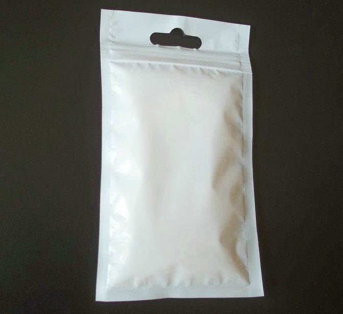 300pcs-lot-9-14cm-pearl-white-plastic-zipper-retail-package-bag-pearl-film-bag-ziplock-storage-bag-hang-hole-retail-package-bag-food-storage-dispenser