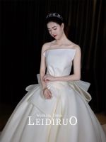 Bridal light wedding dress main yarn 2023 new French satin top high-end elegant temperament simple atmosphere long tail