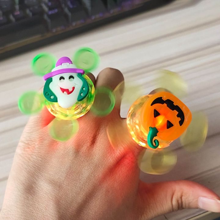 16ชิ้นฮาโลวีนบริษัทโกลว์แหวนเด็กของเล่นแบบโต้ตอบอยู่ไม่สุขปินเนอร์