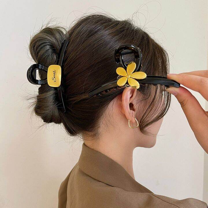 cod-fashion-flower-square-grab-clip-french-ins-art-retro-shark-back-head-all-match-hair-accessories