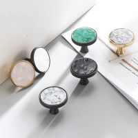 Nordic Gold Cabinet Knobs and Handles Fashion Hanging Hooks Wall Decoration Hook Furniture Knobs Kitchen Handle Hardware