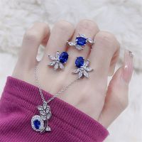 【lz】✶  2023 New Fashion Luxury 925 Silver Lab Sapphire Flower Jewelry Set para As Mulheres Requintado Colar de Casamento Brinco Anel