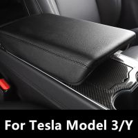 hot【DT】 Tesla 3 Y Car Armrest Cover Central control Leather Accessories Decoration Interior