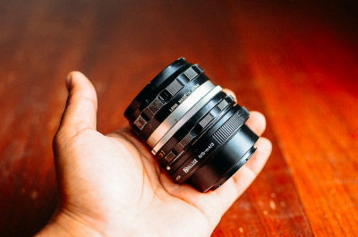 (For Olympus Panasonic Mirrorless ทุกรุ่น)เลนส์มือหมุน ละลายหลัง รูรับแสงกว้าง Nikon 50mm F2 Serial 2273690