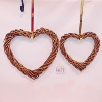 Christmas decoration supplies rattan heart-shaped garland ornaments shopping mall hotel window scene layout love garland pendant