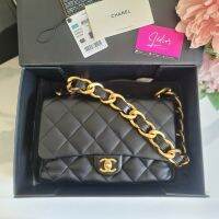 สินค้าพร้อมส่ง Chanel Lambskin  22 size : 28 ถ่ายจากสินค้าจริง สายขนาดใหญ่ ทำสีเก่า