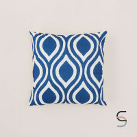 SARABARN Abstract Cushion Cover | ปลอกหมอนอิง ลายใบไม้ สีน้ำเงิน