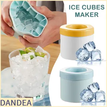 2 in 1 silicone ice bucket and ice mold with lid, silicon ice cube maker  wizard, portable silicon ice cube maker (blue)