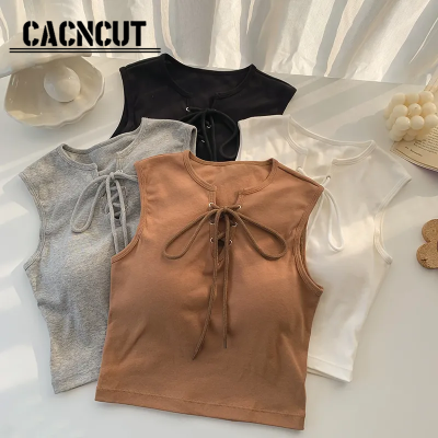 CACNCUT สายคล้องไขว้หวานเจ๋งเพรียวบางเสื้อกั๊กขนาดพอดีตัวผู้หญิงดีไซน์ใหม่สัมผัสแบบเฉพาะช่วงฤดูร้อน2023