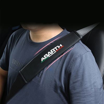 อุปกรณ์เสริมเข็มขัดนิรภัยแผ่นนิรภัยหนังรถยนต์2ชิ้นที่หุ้มเข็มขัดนิรภัยรถแผ่นรองไหล่สำหรับ Fiat Abarth ABARTH