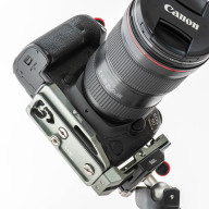 giá đỡ máy ảnh Stabil LC5 L Plate Bracket For Canon 5D Mark II 5D Mark III thumbnail