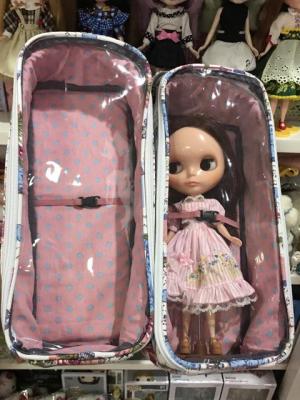 เตียงตุ๊กตาพร้อมฟูกและเครื่องนอน/กระเป๋าใส่ตุ๊กตา