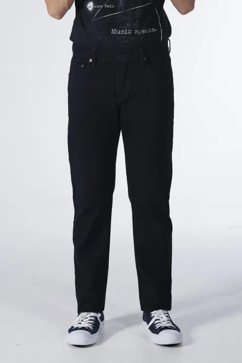 mc-jeans-กางเกงยีนส์ชาย-กางเกงขายาว-ทรงขาตรง-ผ้ายีนส์สีดำ-ทรงสวย-คลาสสิค-mbi2134
