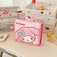 กระเป๋าแต่งหน้าแบบพกพาอนิเมะน่ารักลาย Hello Kitty ถุงซักพกพากล่องดินสอความคิดริเริ่มของเด็กผู้หญิงของขวัญ