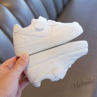 【hot sale】 ▥۩ C19 Kids Shoes Boys Girls White Shoes Childrens Sneakers Soft Bottom Walking Shoes Baby Toddler Outdoor Shoes