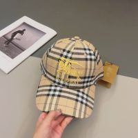 BURBERRYYˉNew Plaid Knight หมวกเบสบอลปักลายสำหรับผู้ชายและผู้หญิง