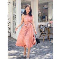 เดรสพลีท pleat dress ผูกโบว์เอวไหล่เฉียง แถมเข็มขัดผูกโบว์ในรูปให้ด้วยน้า