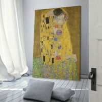 กุสตาฟ Klimt ศิลปะบนผนังจูบโดย Gustav Klimt Giclee ภาพพิมพ์ผ้าใบโปสเตอร์ศิลปะศิลปะบนผนัง Gustav Klimt Naouveau ศิลปะบนผนังสำหรับห้องนั่งเล่นห้องนอนห้องน้ำเครื่องตกแต่งฝาผนัง1ชิ้นกรอบไม้ด้านในหรือไร้กรอบ (หรือมีกรอบสีดำอะลูมินัมอัลลอย)