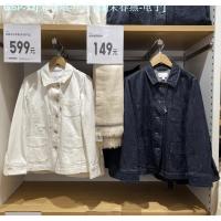 UNIQLO เสื้อแจ็กเก็ตบุห้องลองเสื้อสตรีเสื้อแจ็กเก็ตบักออกแบบ Y437232ฤดูใบไม้ผลิแจ็คเก็ตผ้าเดนิม