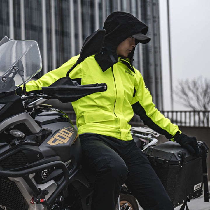 The Best All Season Motorcycle Clothing