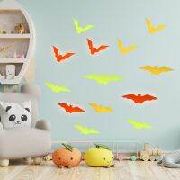 [24 Home Accessories] 3D ตกแต่งปาร์ตี้ที่บ้านหน้าต่างห้องนั่งเล่นฮาโลวีนสีดำ PVC แมงมุมค้างคาว DIY สติ๊กเกอร์ Pvc ติดผนังเรืองแสงอุปกรณ์ตกแต่งน่ากลัว