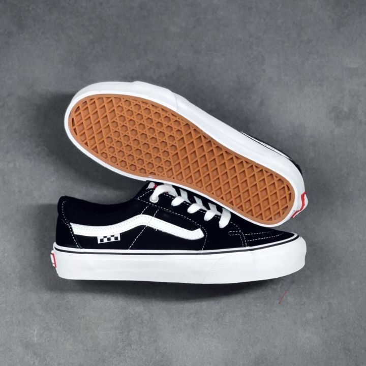 2024-vansii-sk8-low-pro-black-and-white-classic-side-checkerboard-low-cut-vulcanized-canvas-sneakers