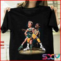 ?พร้อมส่ง? Shy-เสื้อผู้ชาย/ผู้หญิง S-XXXL เสื้อยืด พิมพ์ลาย Nice Larry Bird And Magic Johnson สไตล์คลาสสิก Diy