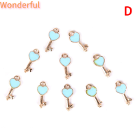 ?【Lowest price】Wonderful จี้ห้อยคออัลลอยเคลือบ10ชิ้น เซ็ตจี้รูปกุญแจน่ารักทำมือแบบ DIY