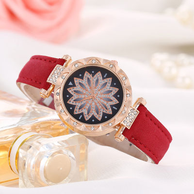 นาฬิกาผู้หญิงนาฬิกาควอตซ์แฟชั่นลำลองลายดอกไม้ใหม่
