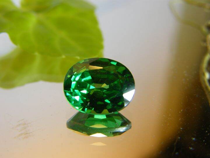 มรกต-cz-เพชรรัสเซีย-เนื้อแข็ง-พลอย-green-emerald-lab-made-oval-shape-4x6-มม-mm-0-50-กะรัต-carats-1-เม็ด-carats-รูปไข่