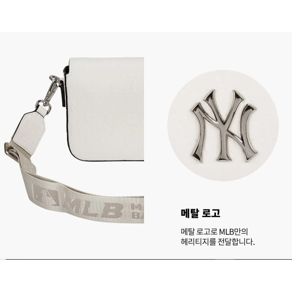 MLB Korea - New York Yankees Monogram Hoodie Bag