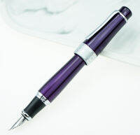 Limited Edition Purple Duke 2009 Fountain Pen Memory Charlie-Chaplin ขนาดใหญ่สไตล์ที่เป็นเอกลักษณ์ Mbent Nib Heavy Business Ink Pen