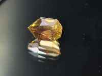 พลอยซิทริน(Citrine) ทรงหยดน้ำ หนัก  2.10 กะรัต ขนาด 6x5x9 mm. พลอยแท้ 100% เนื้อดี ราคาถูก มีของแถมทุกออเดอร์